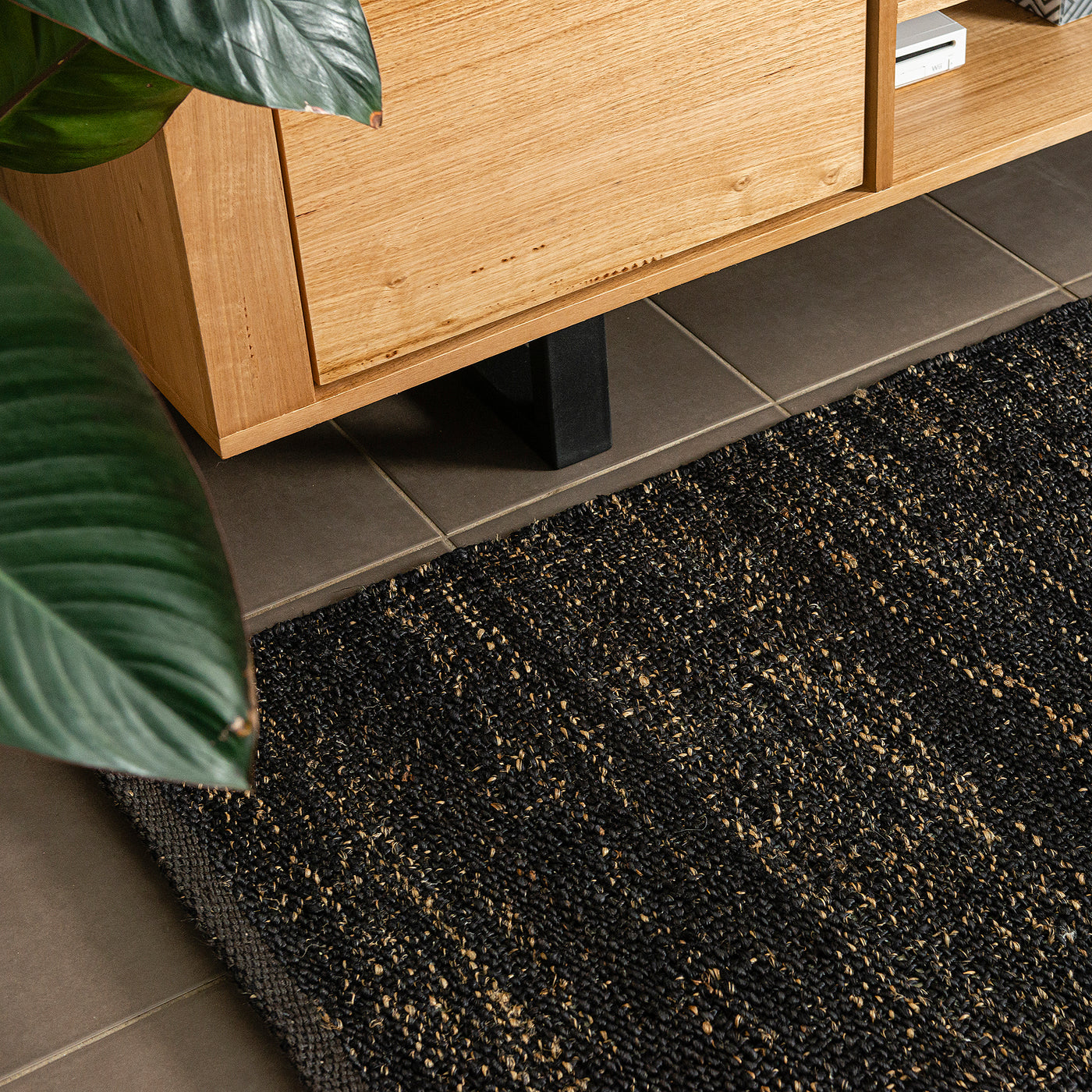 HAND MADE FLAT WOVEN JUTE RUG - SPACE DYE CHARCOAL